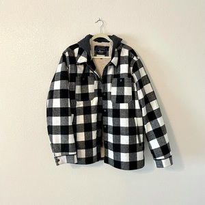 Men’s Bass Buffalo fleece hoodie size XXL.